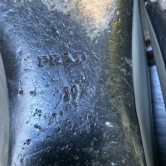 Prada Calzature Donna Flats in Gray & Black - Picture 13 of 15